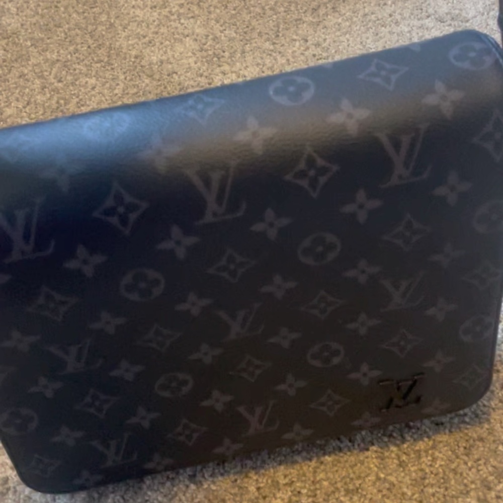 Louie Vuitton black monogram  crossbody
